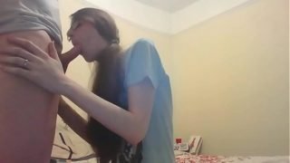 Amateur nerdy shemale deepthroats and anal fuck